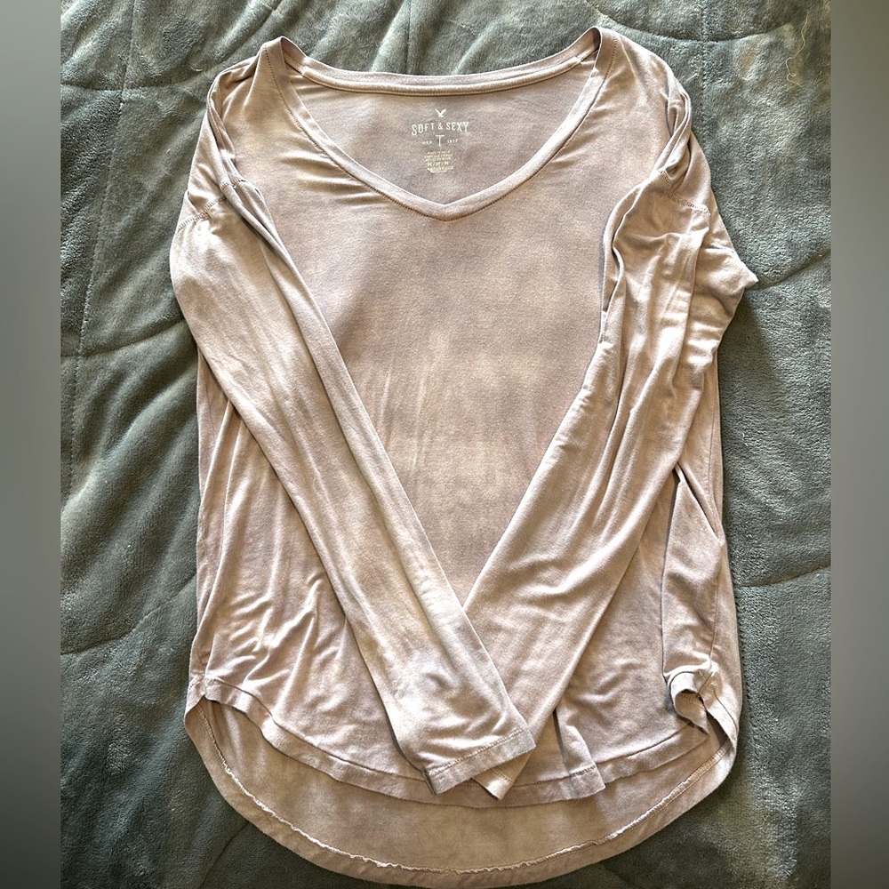 BRAND: Aeropostale SIZE: M